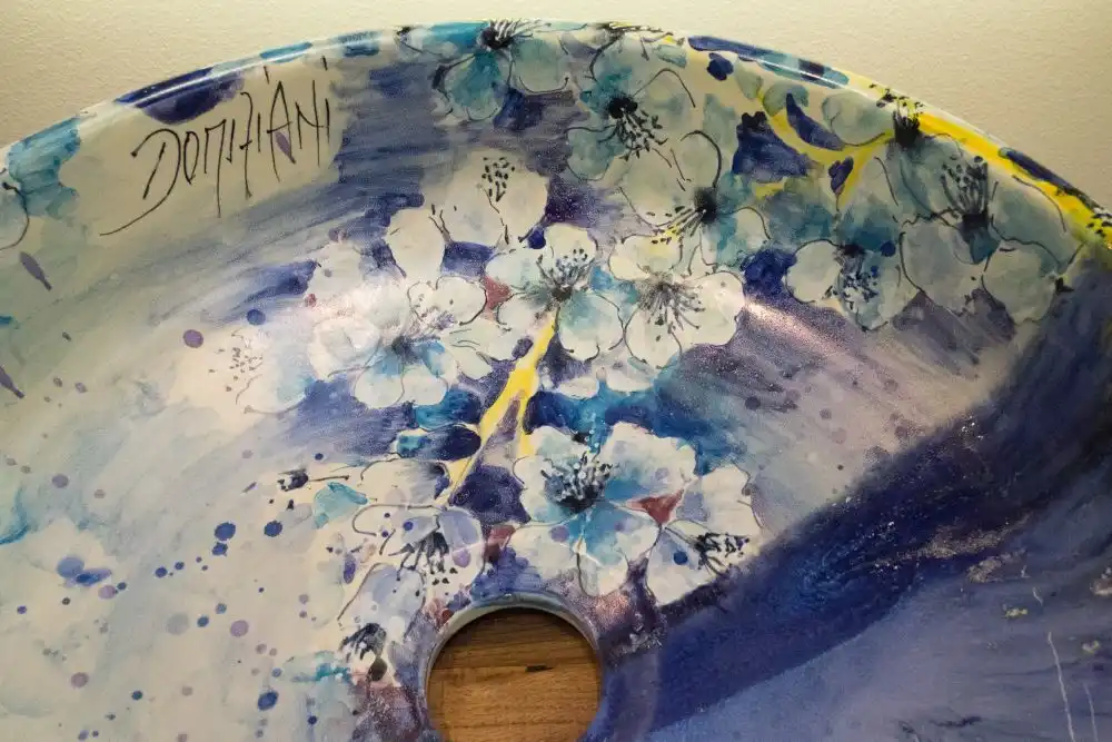 Domizianie flower patern washbasin