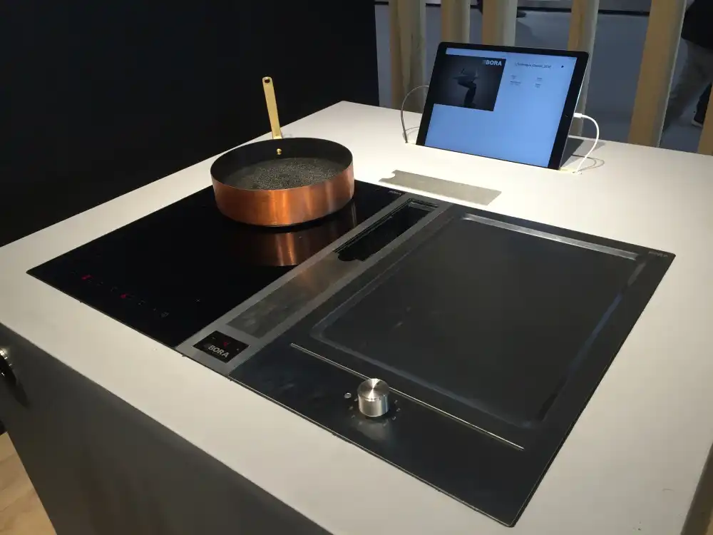 Downdraft extractor stovetop