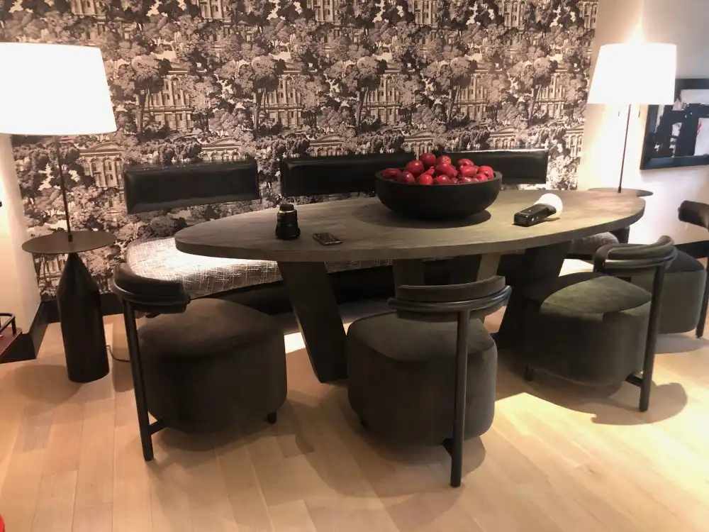 Dramatic Fruit Centerpiece table