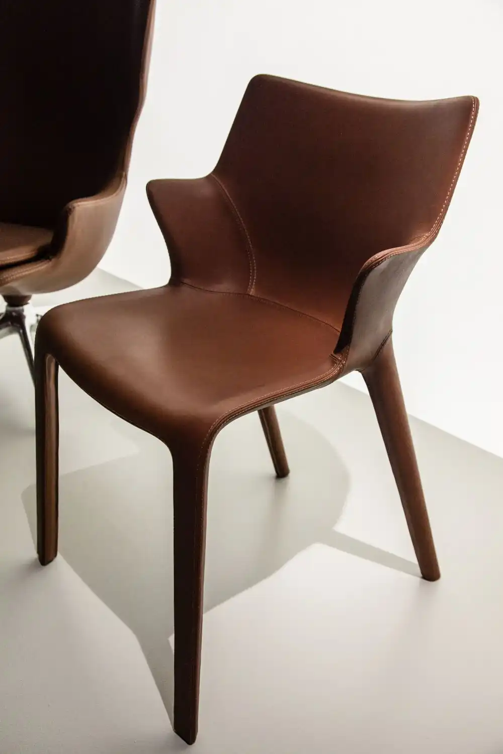 Leather Dining Chairs Prove Elegance Is Timeless