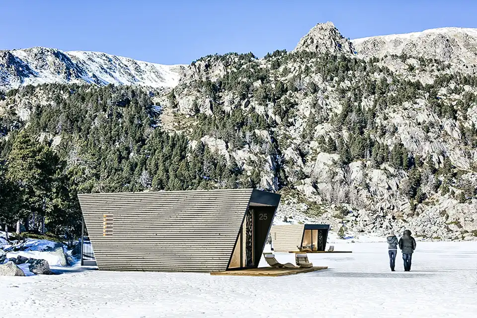 Drop box micro hotel