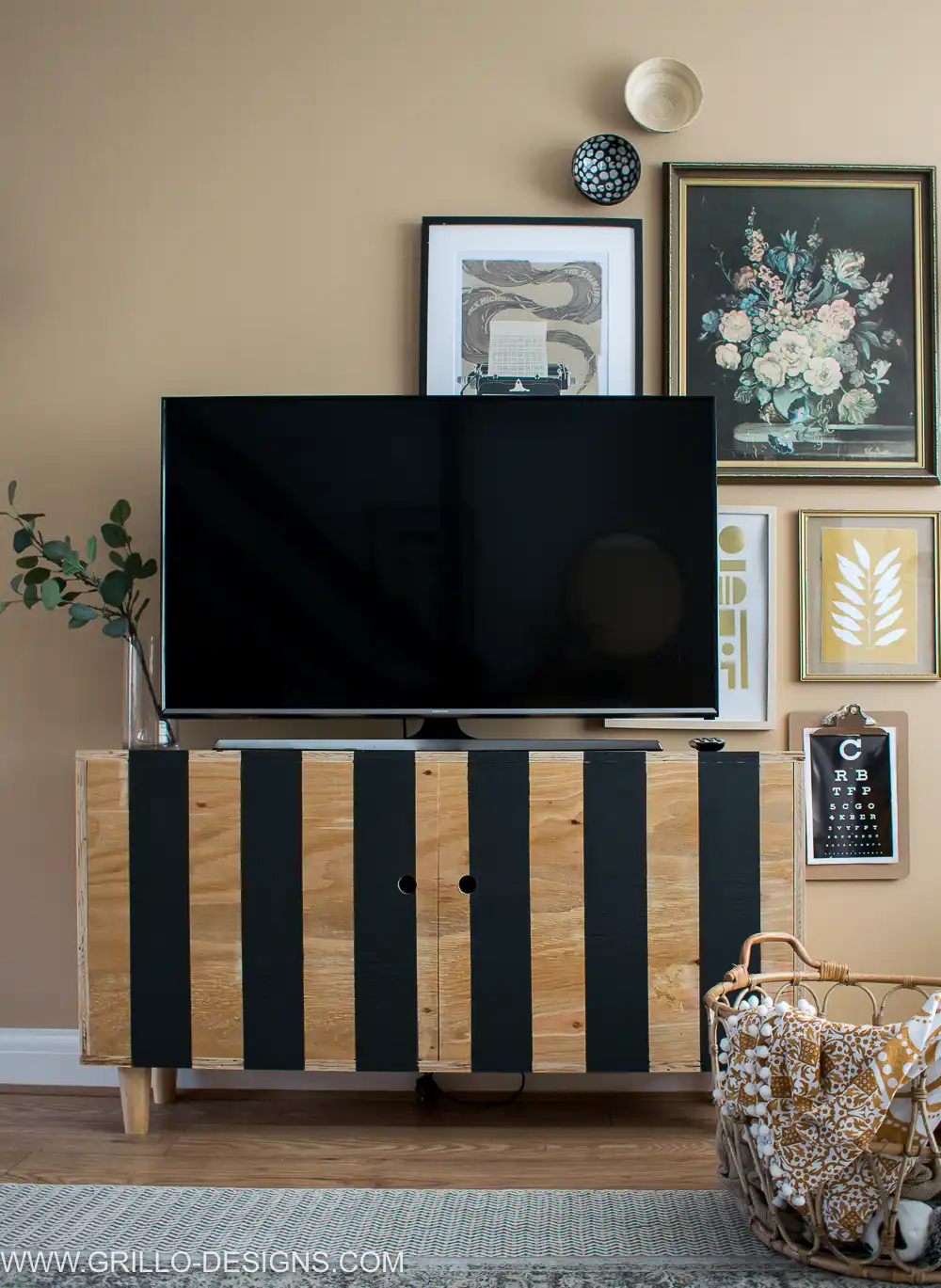Easy mid century style tv stand