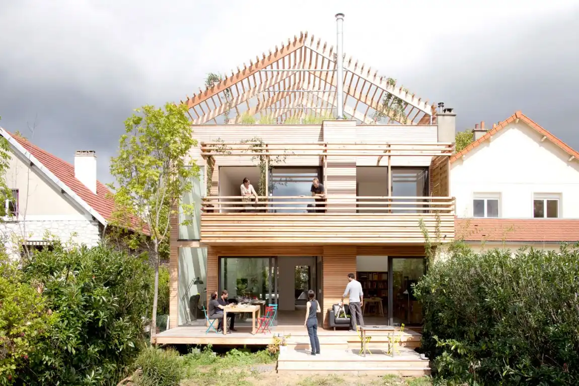 Eco Sustainable House by Djuric Tardio Architectes