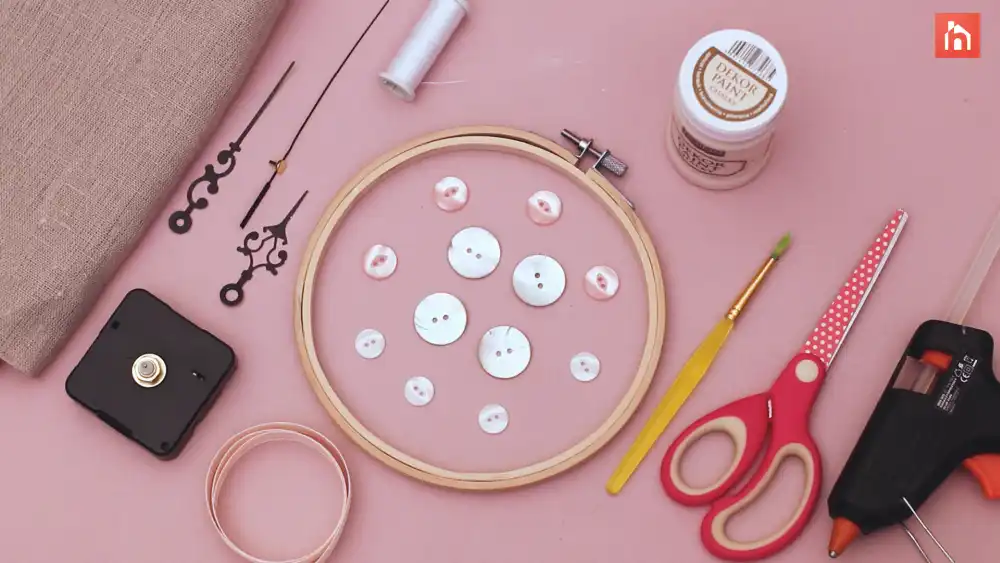 DIY wall clock using an embroidery hoop - materials