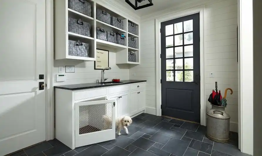 Entryway ceramic tiles floor option