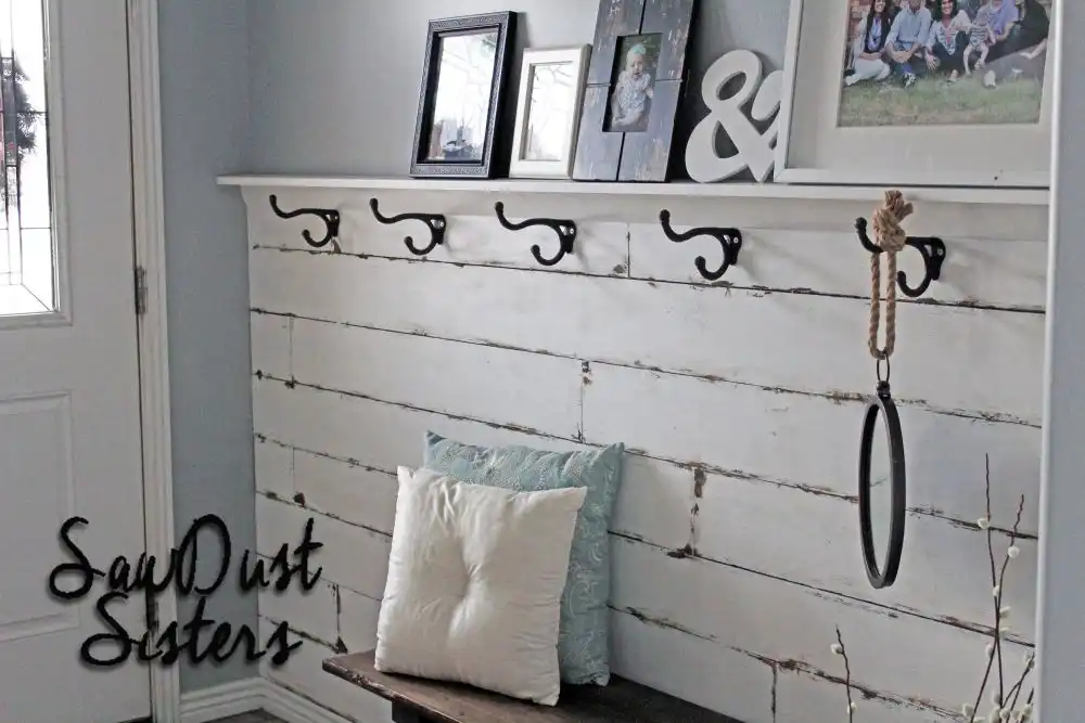 DIY Entryway Plank