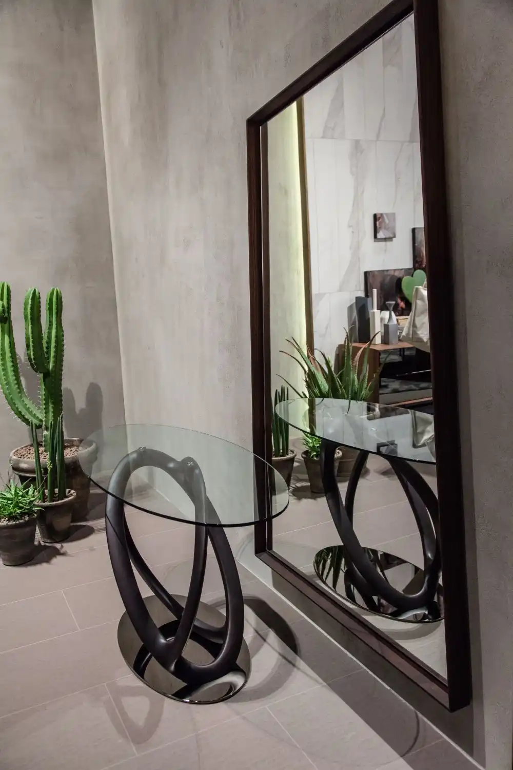 Entryway rectangular mirror decoration idea