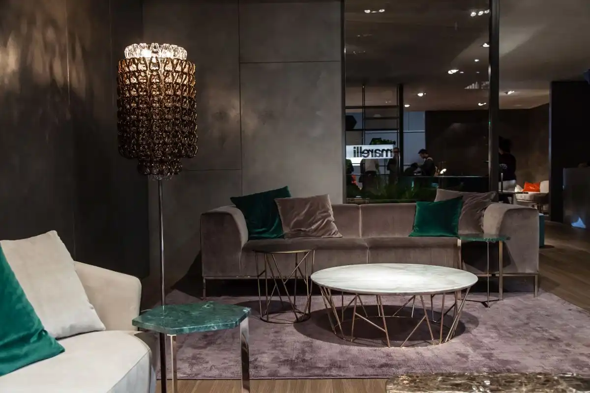 Get Creative and Add Eye-Catching Pieces to a Luxury Living Room