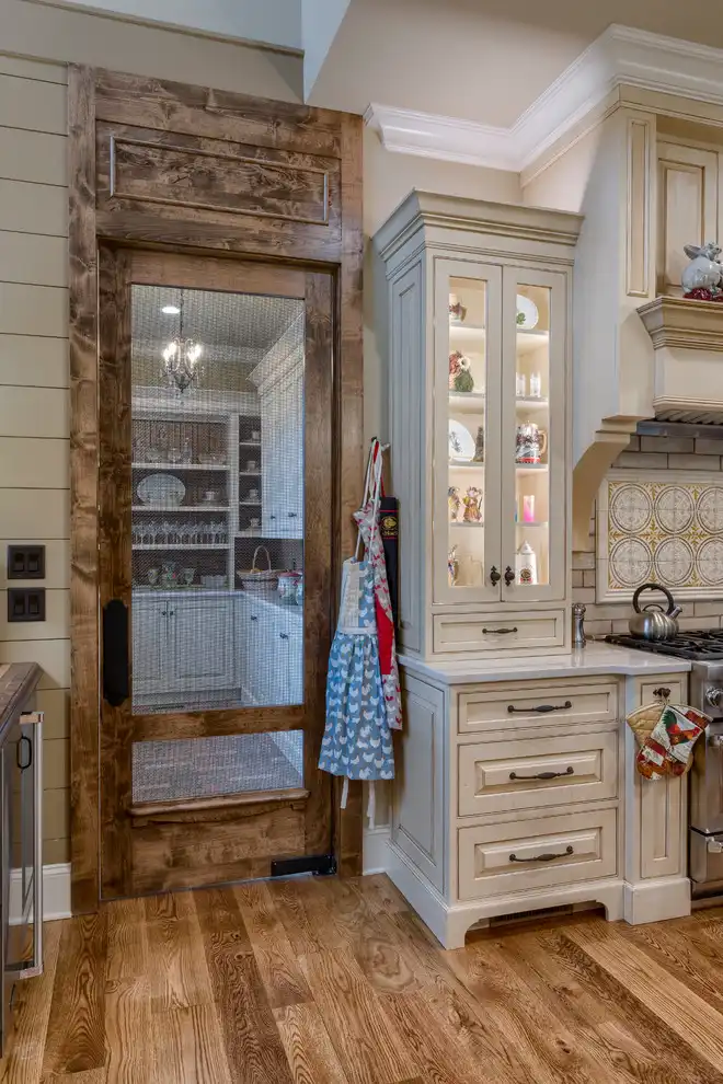 Farmhouse Pantry Screen Door