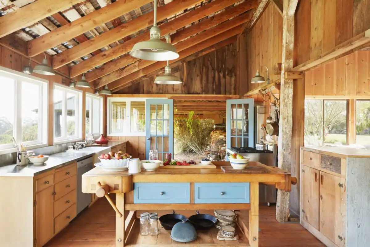 Farmhouse style kitchen design