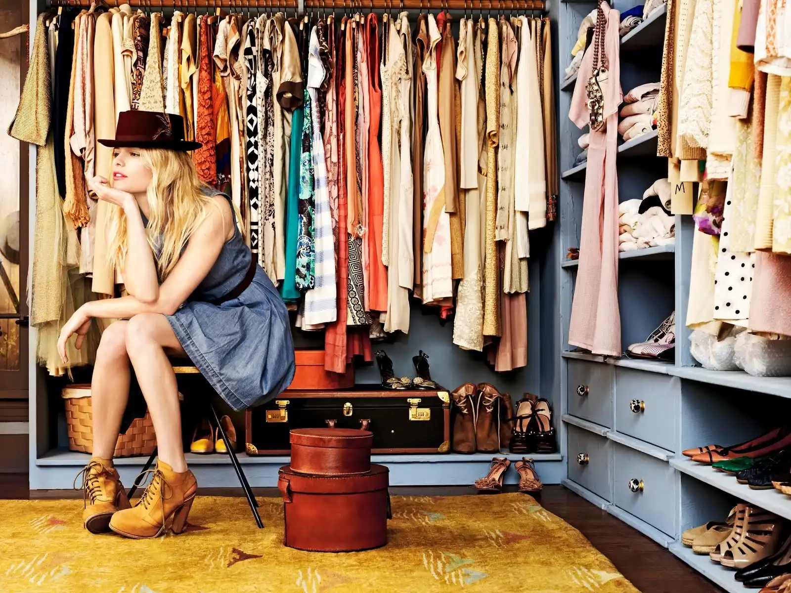 Fashion closet room