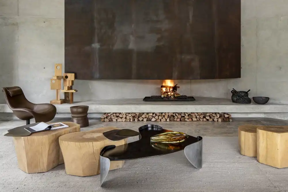 Modern Steel fireplace surround and Decorative logs