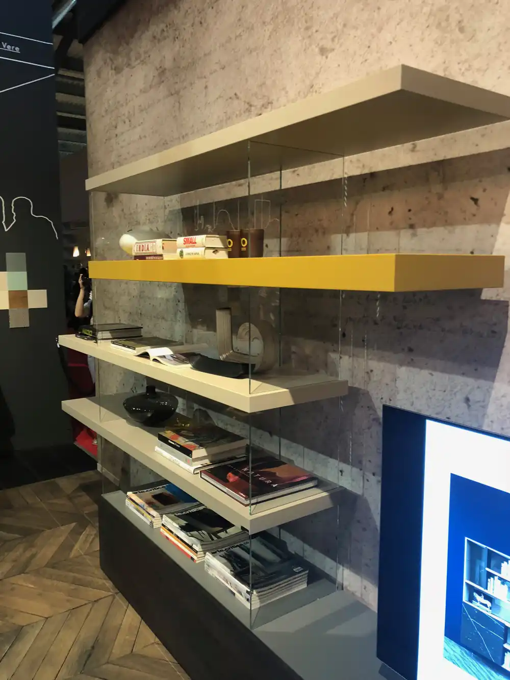 Floating shelves