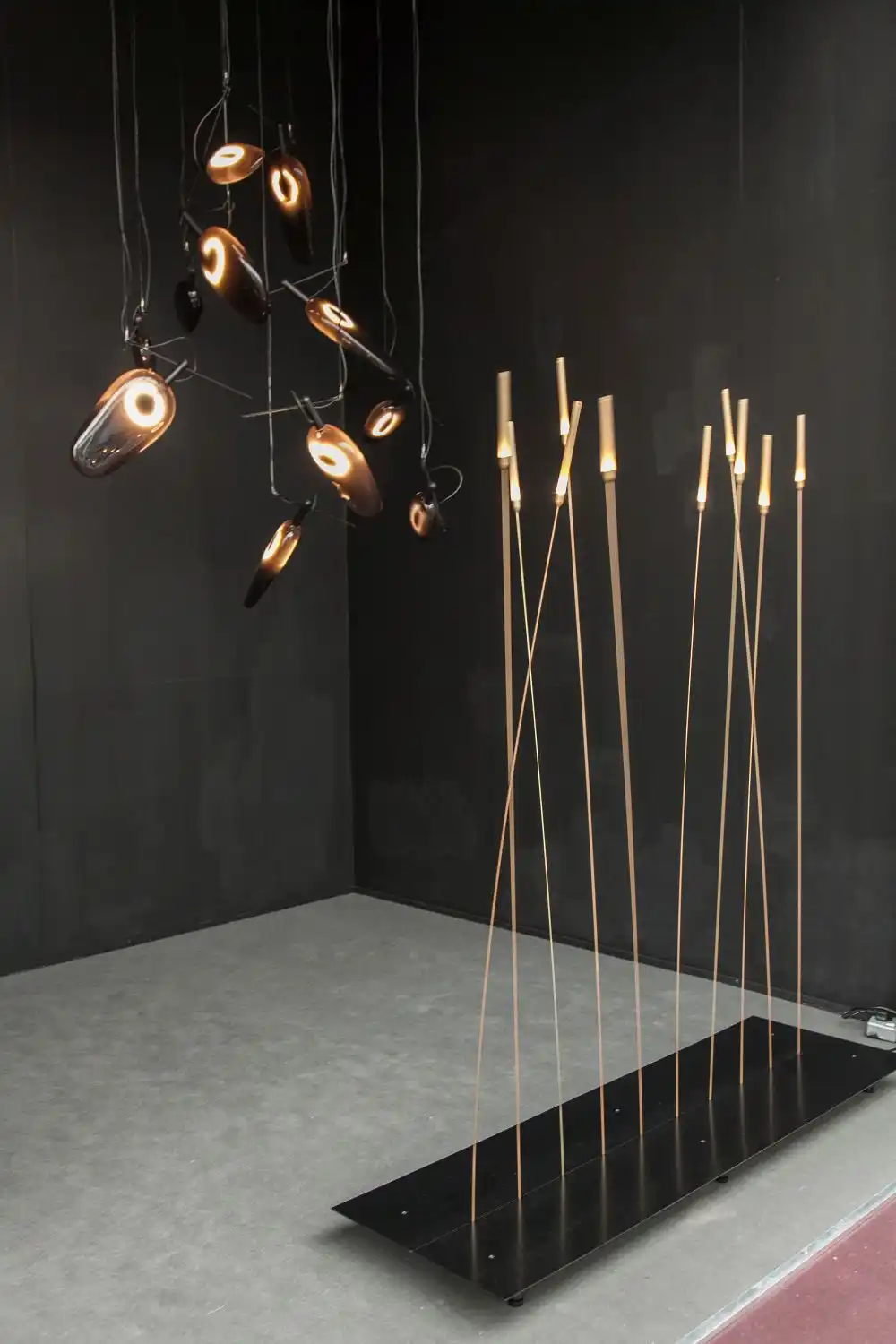 Floor strip lights