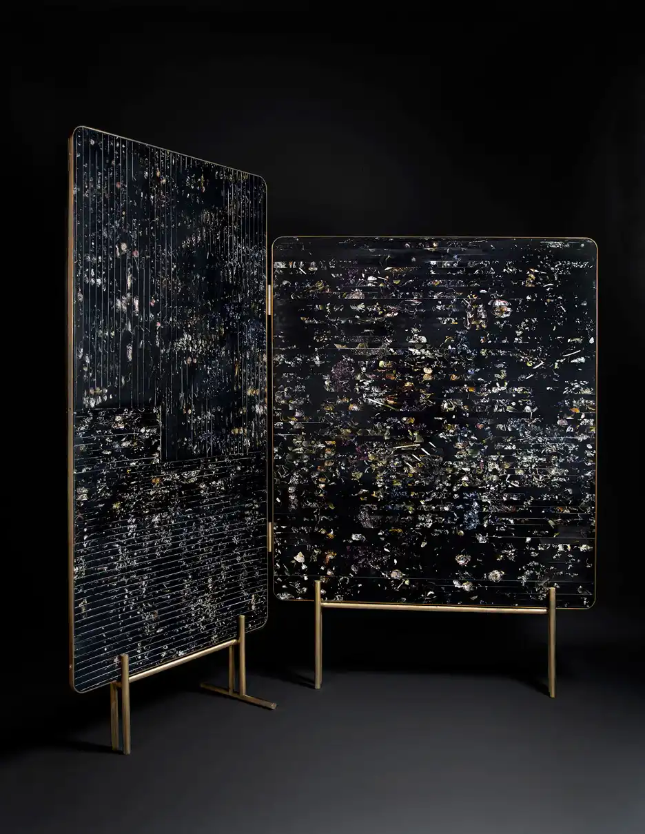 Floral collection black resin