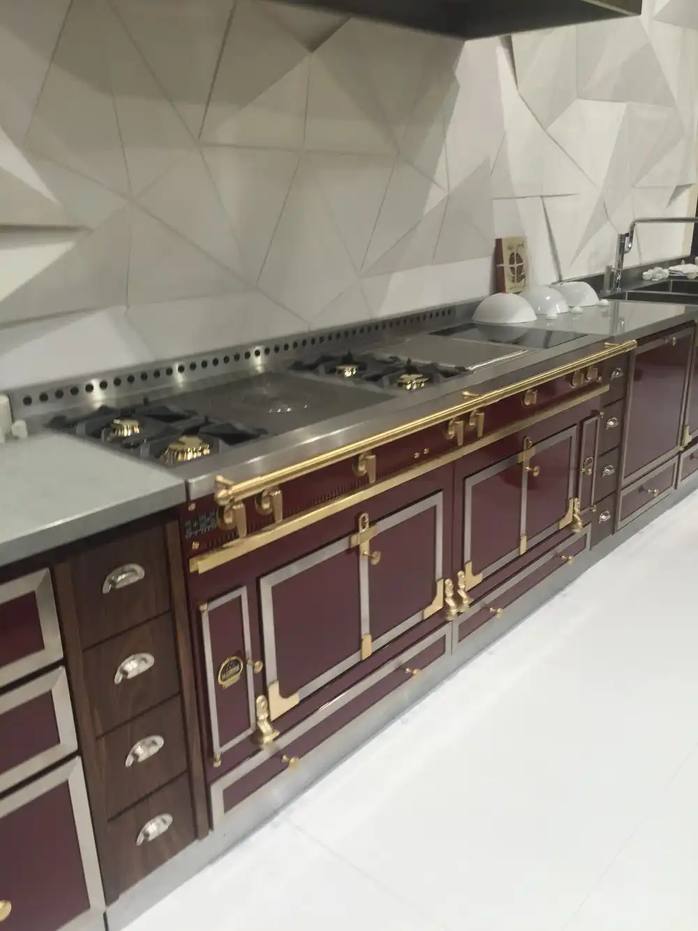 Four bourners kitchen stove lacornue