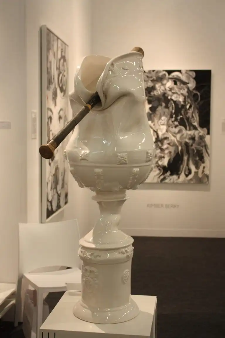 French ceramic artist Laurent Craste Art