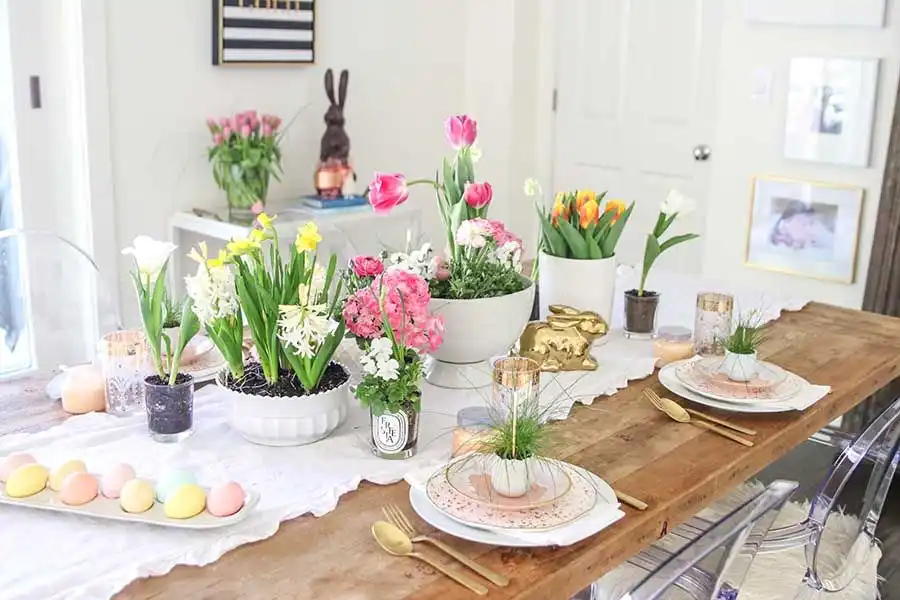 Fresh table decor for Easter
