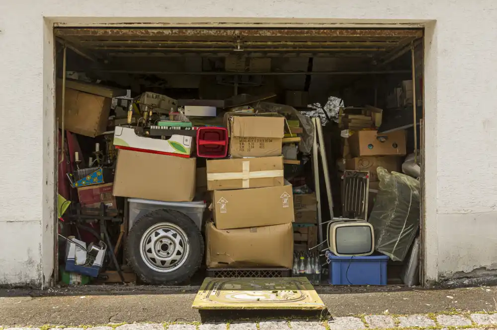 Garage full storage