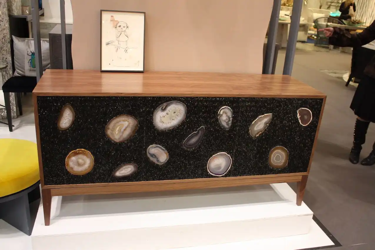 Gemstone trend buffet