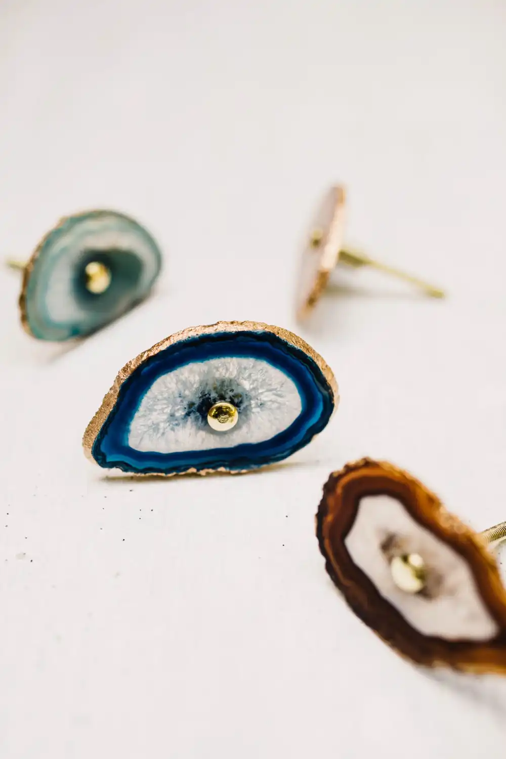 Gilded agate knobs