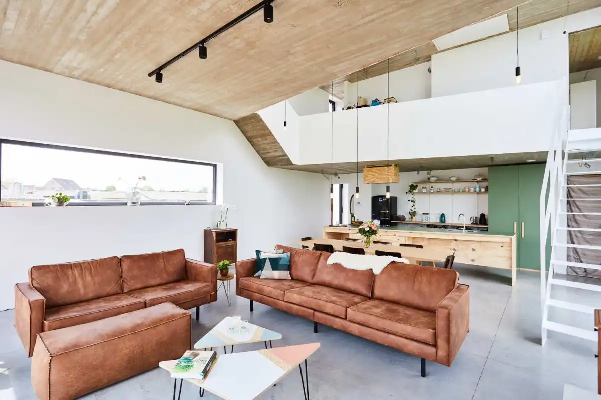 HOUSE SJ by STAARC ingenieurs en architecten - leather couch