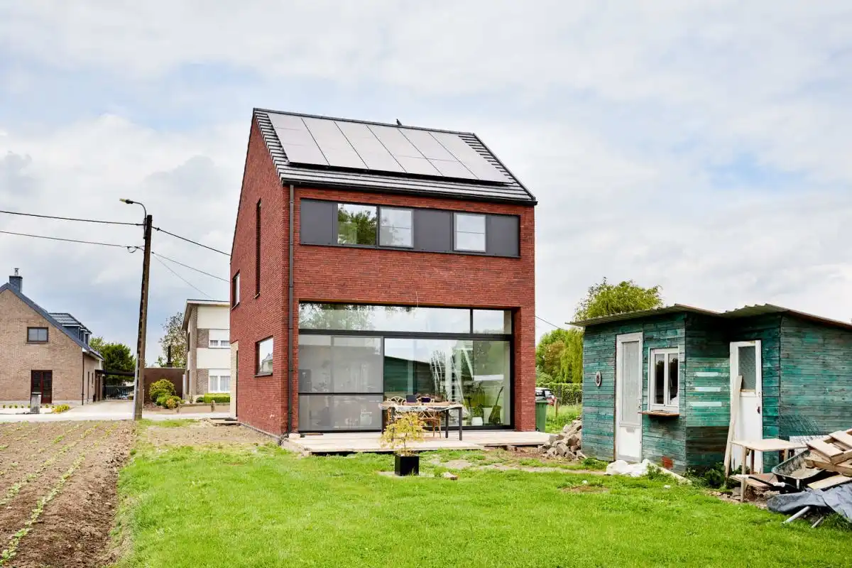 HOUSE SJ by STAARC ingenieurs en architecten - small design