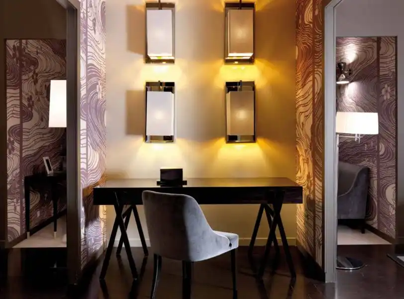 Hallway sawhorse desk