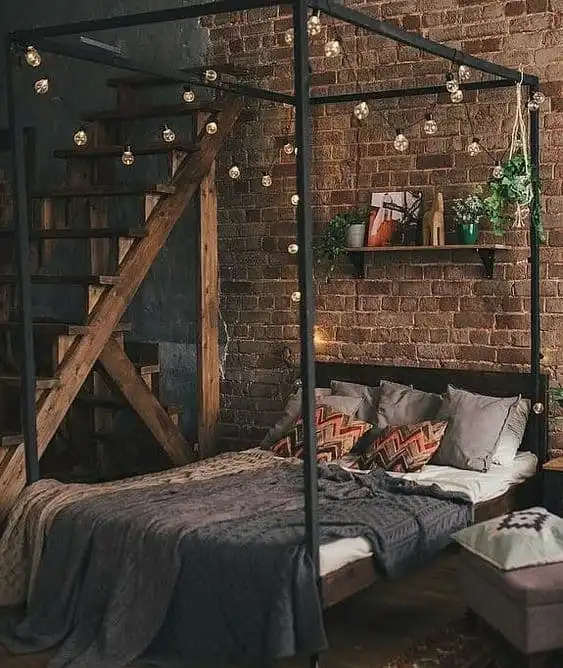 Hang Lightbulbs
