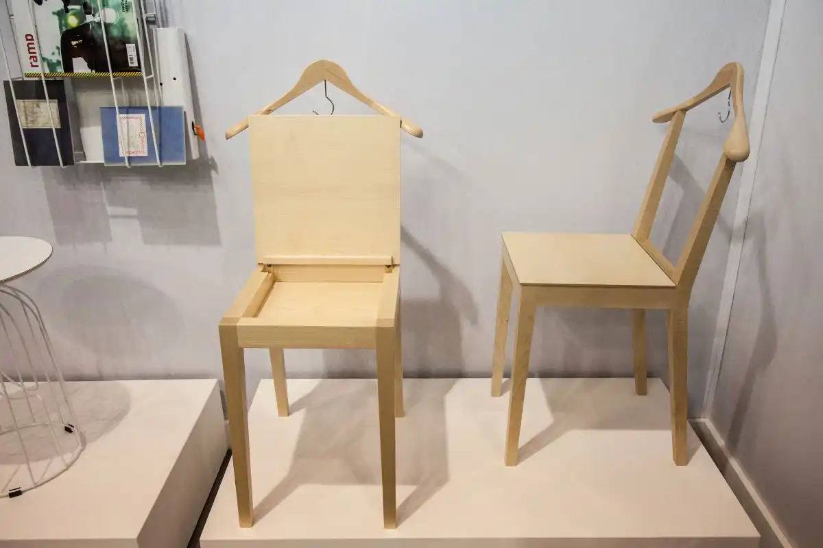 Hangers chair