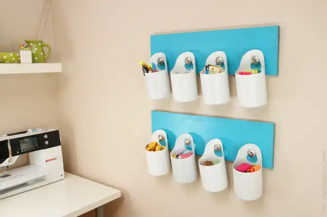 Hanging bins storage