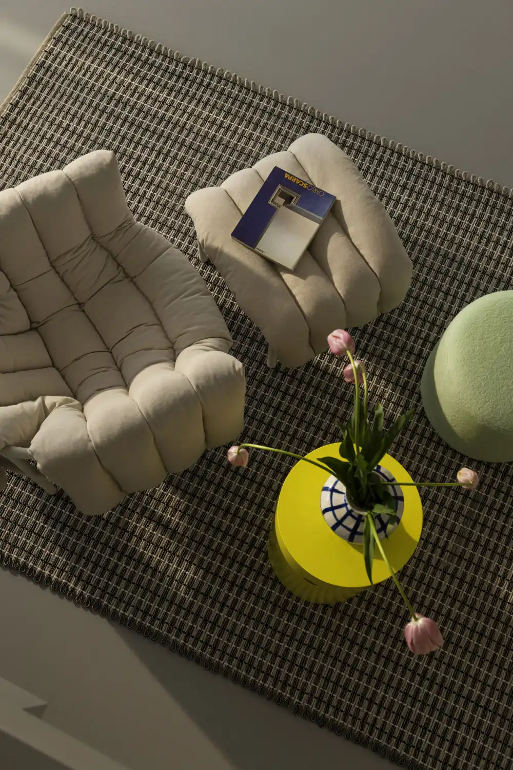 Hem Puffy Lounge Chair