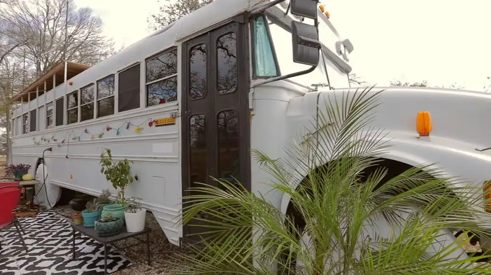 High School Sweethearts in their Melody Machine Bus Reno