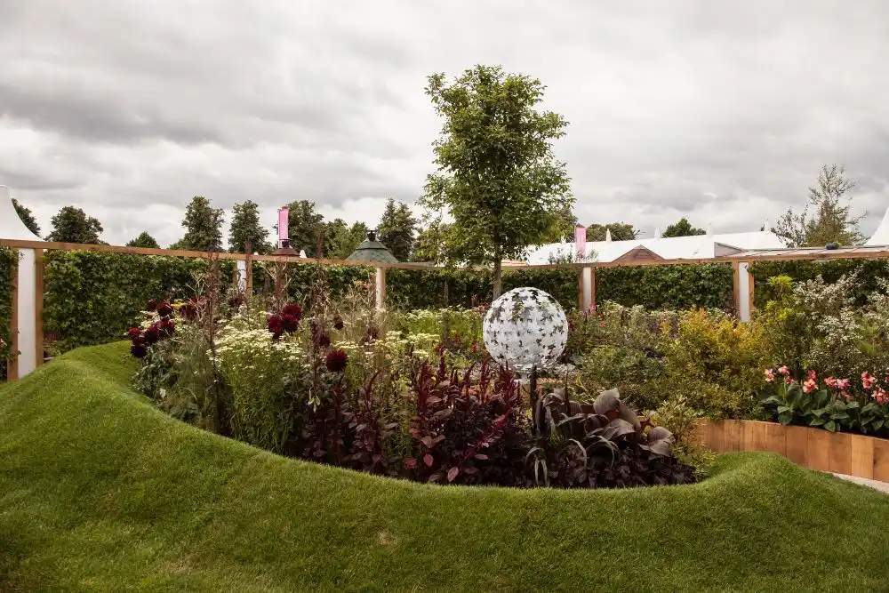 Hillside Landscaping: Great Ideas That Will Transform Your Front Yard
