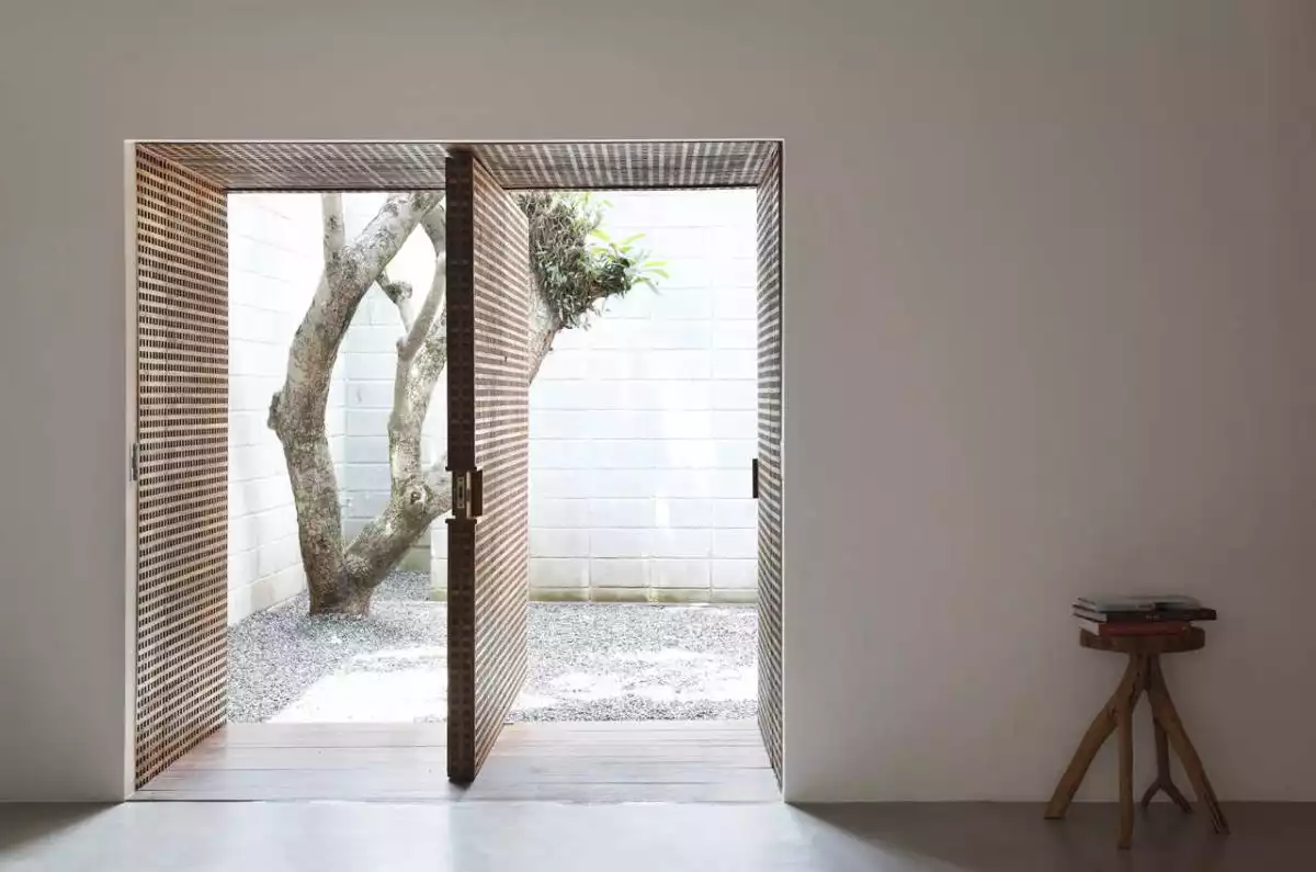 Home studio large door pivot