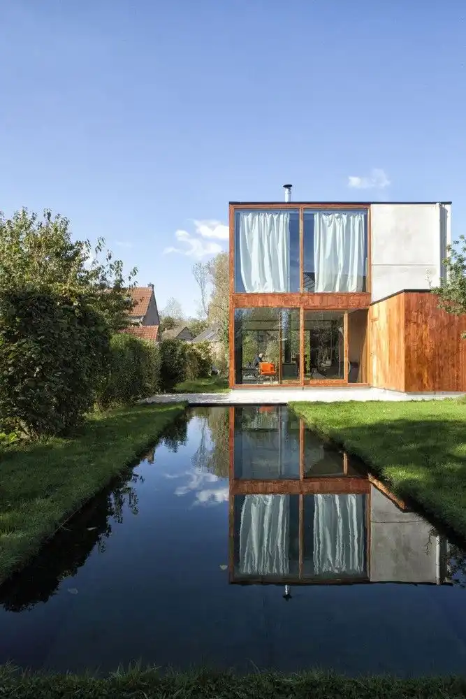 House GePo in Belgium by OYO