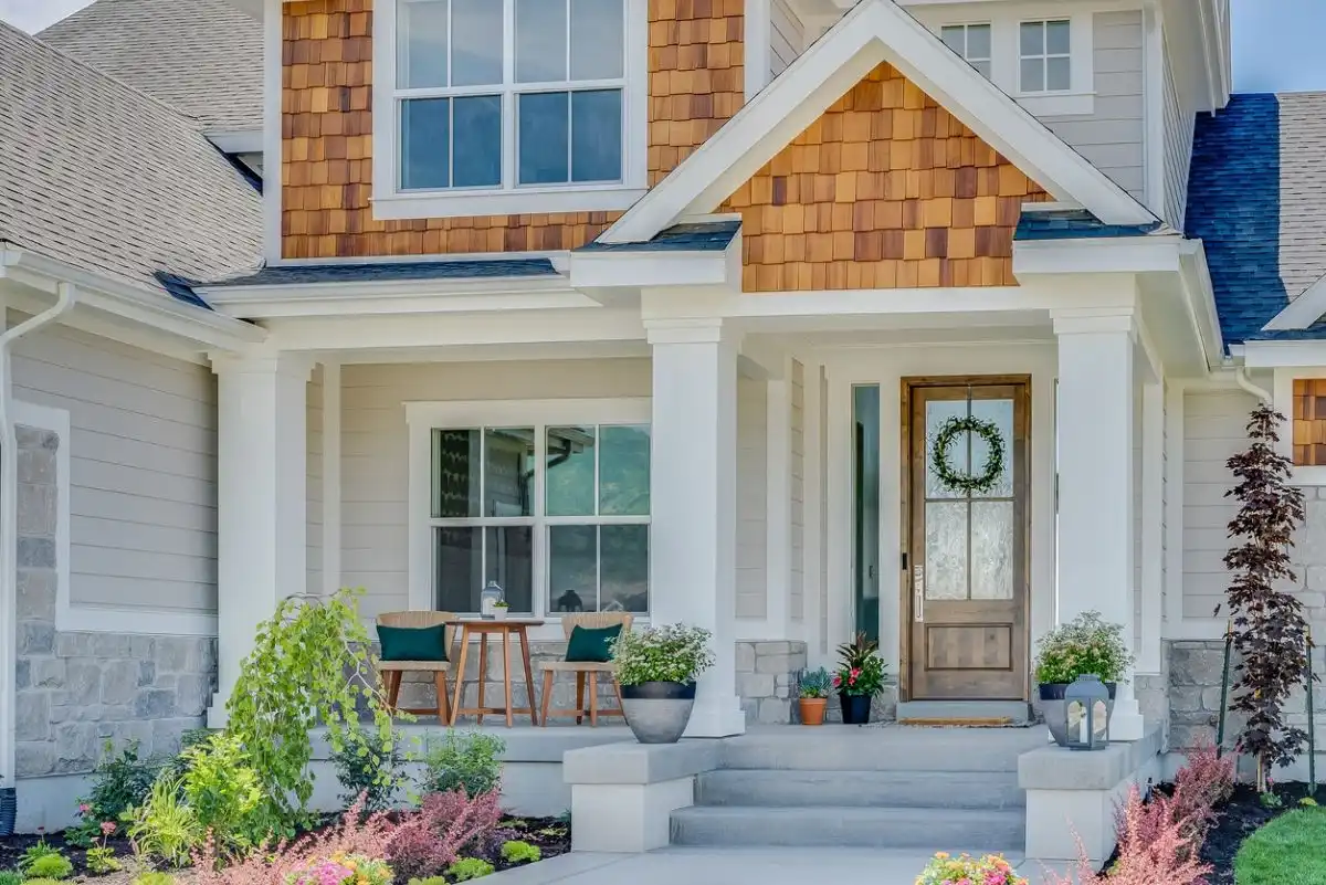 House Siding Cost: Material, Labor, Repair and Unexpected Factors