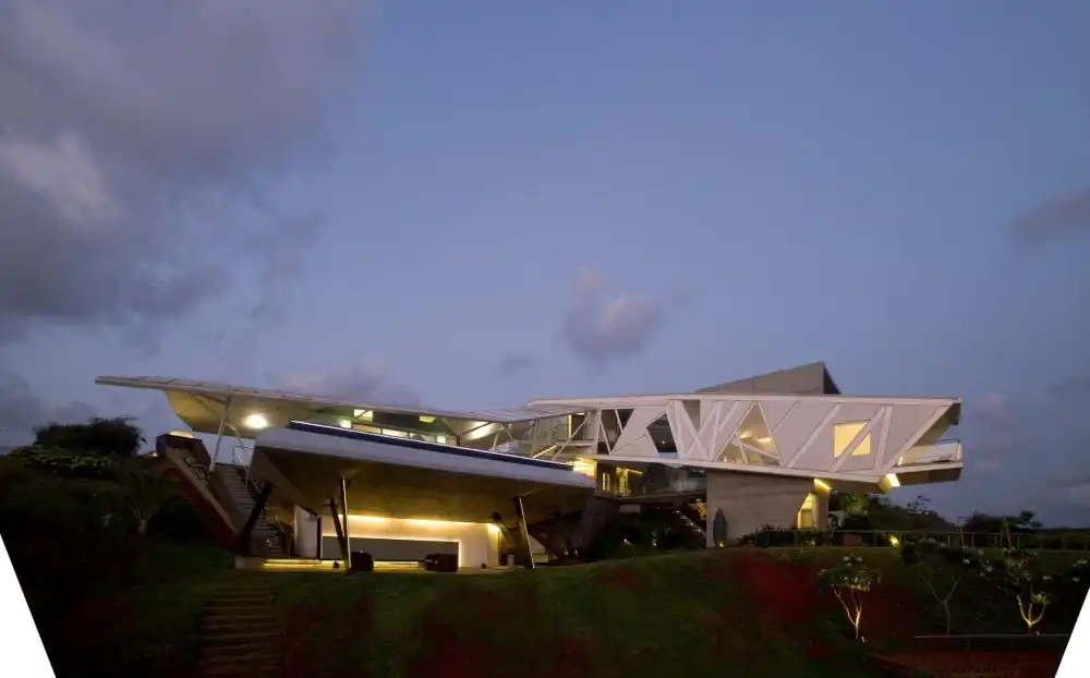 House at Alibag by Malik Architecture