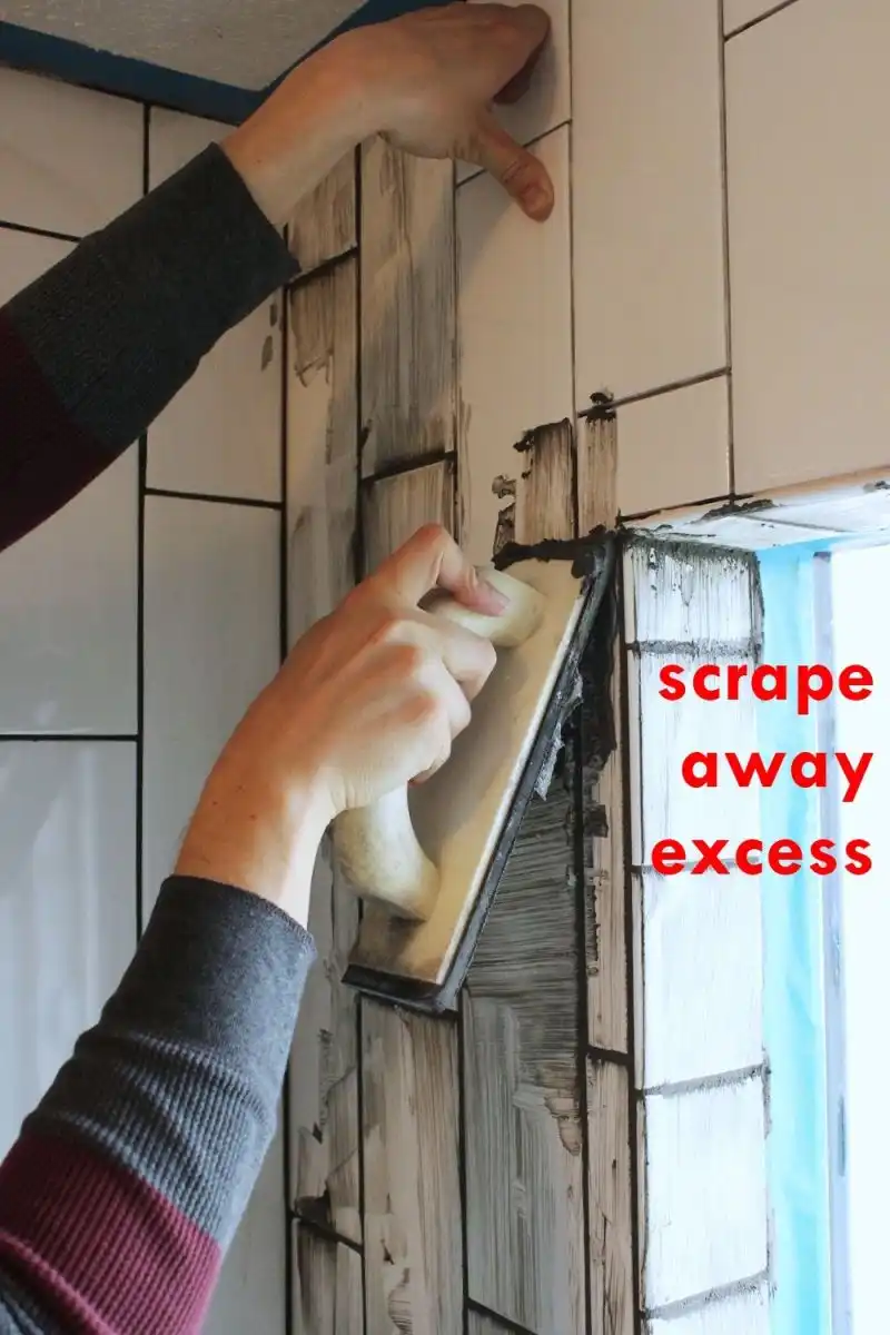 How To Use A Grout Float