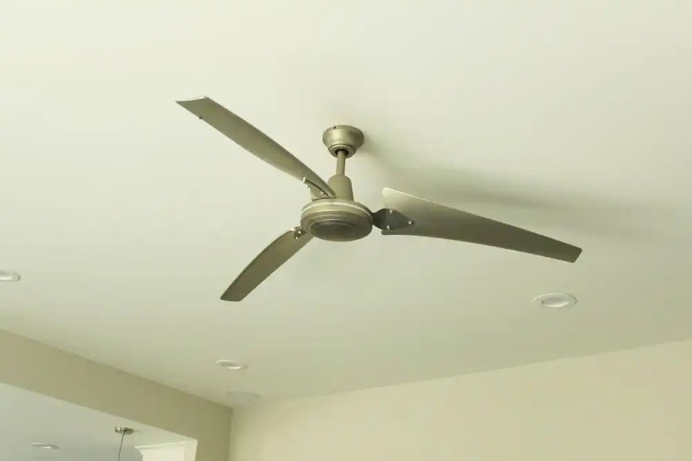 How to Decorate Living Room - ceiling fan