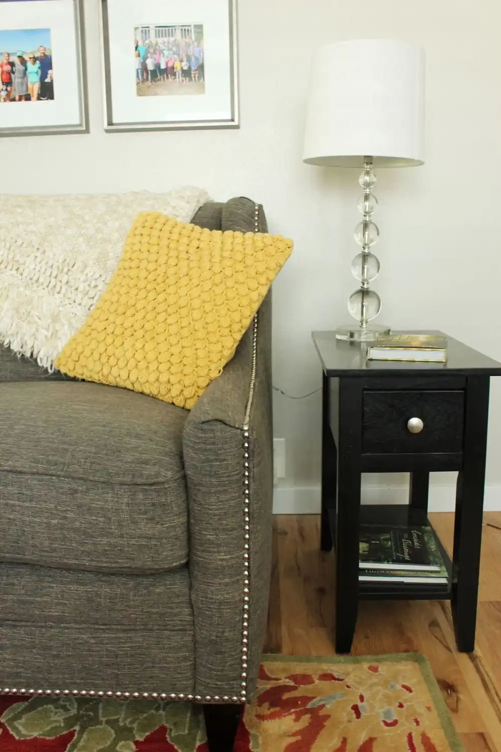 How to Decorate the Cozy Living Room