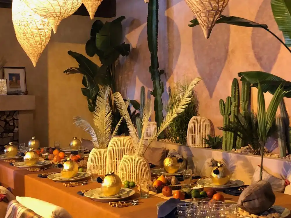 How to decorate a dininig table for fall