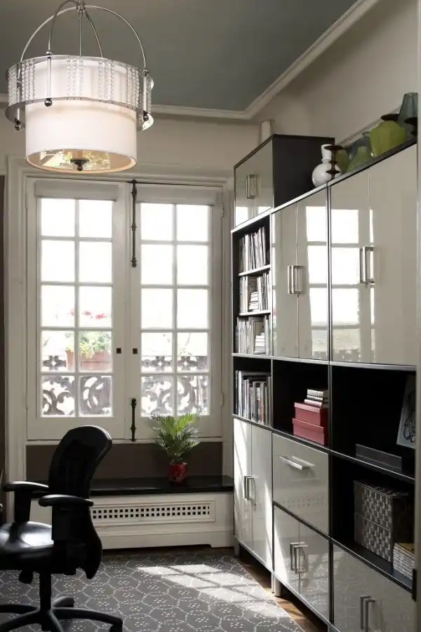 Hruska Office design