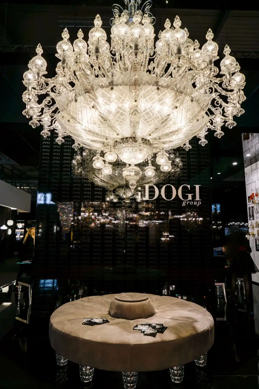 Idogi group luxury oversized chandeliers