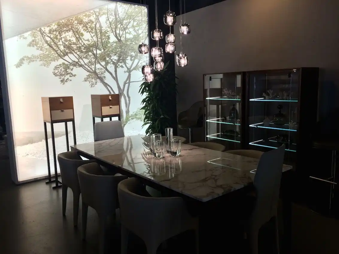 Internum Dining Setting Marble Top