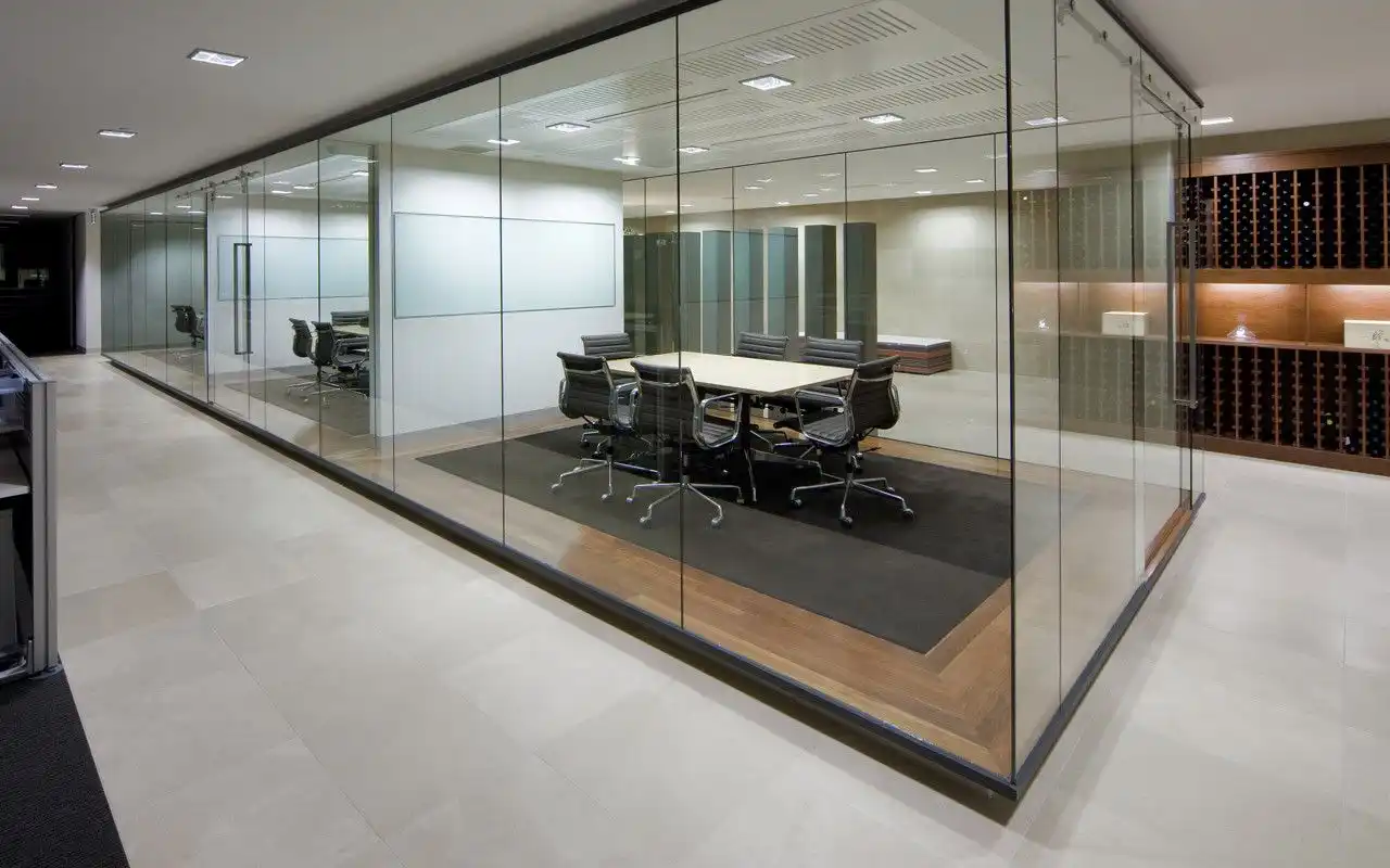 Isis Australian Glass Meeting Rooms