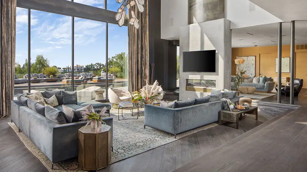 John Legend and Chrissy Teigen Living room