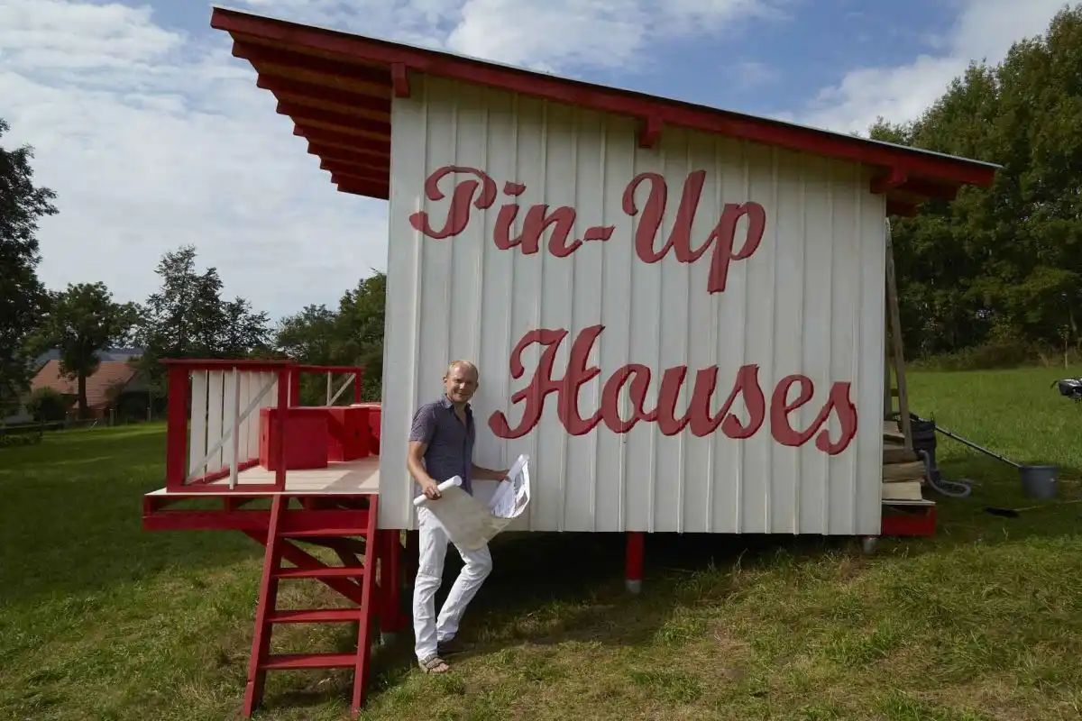 Joshua Woodsman compact tiny house exterior1