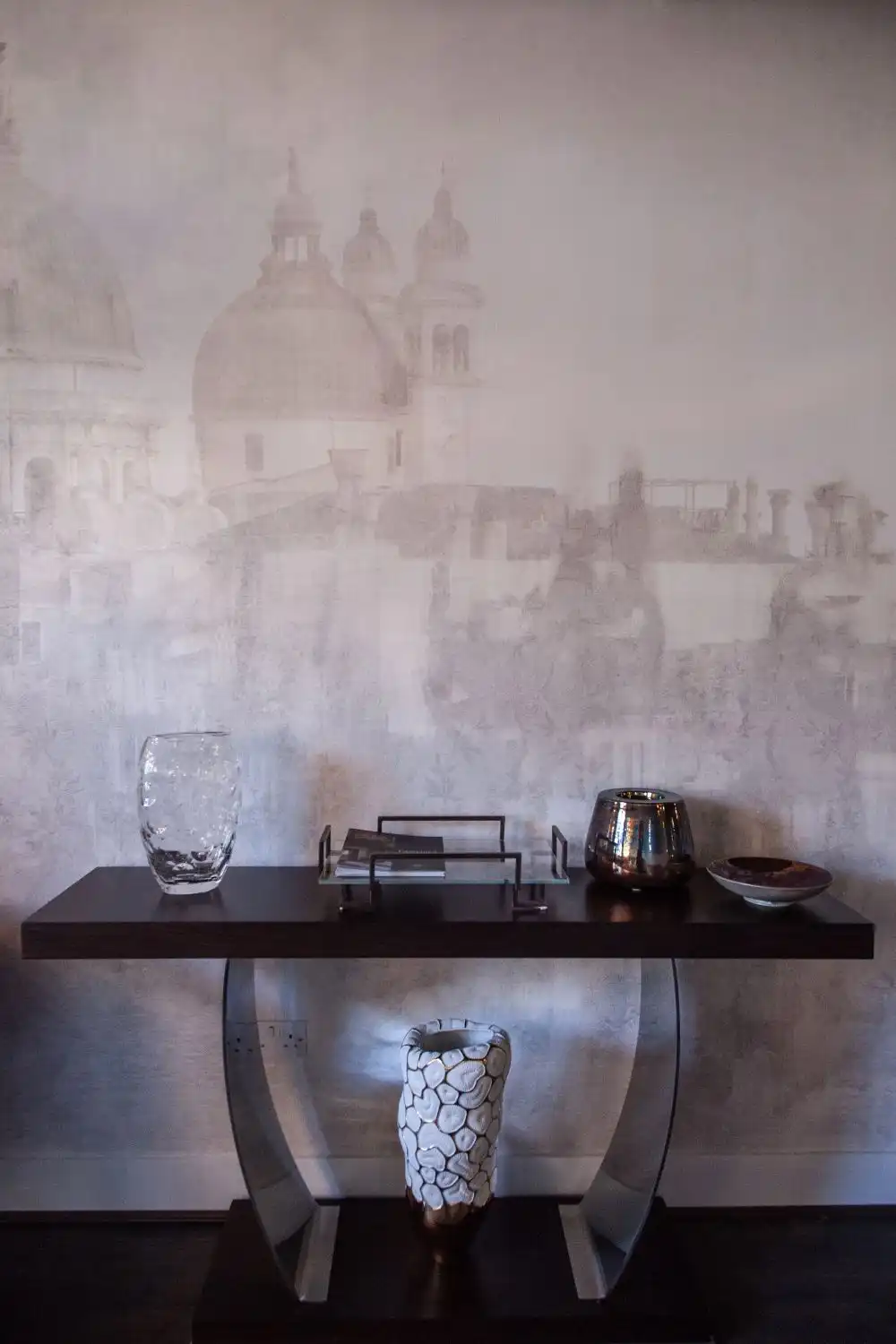 Karamel console table design