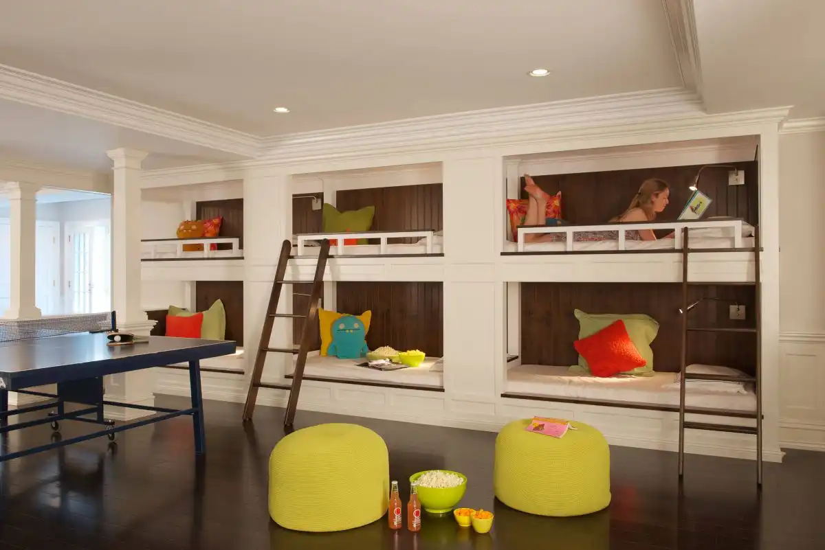 Kids bedroom 1